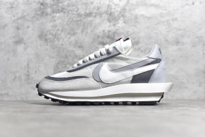 Sacai x Nike LVD Waffle