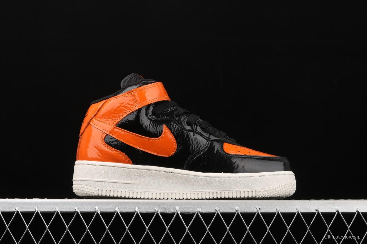 NIKE Air Force 11607 Mid in the help / retractor lacquered leather black orange 804609-188