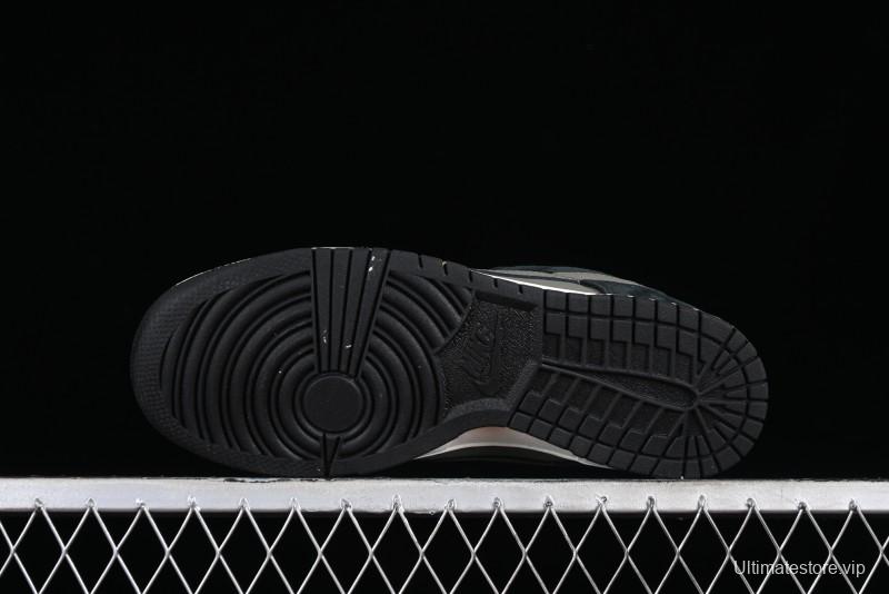 Nike Dunk Low SB Skateboarding Shoes - 302517-236