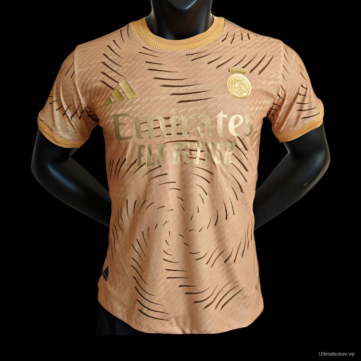 Player Version 24/25 Real Madrid Golden Special Jersey